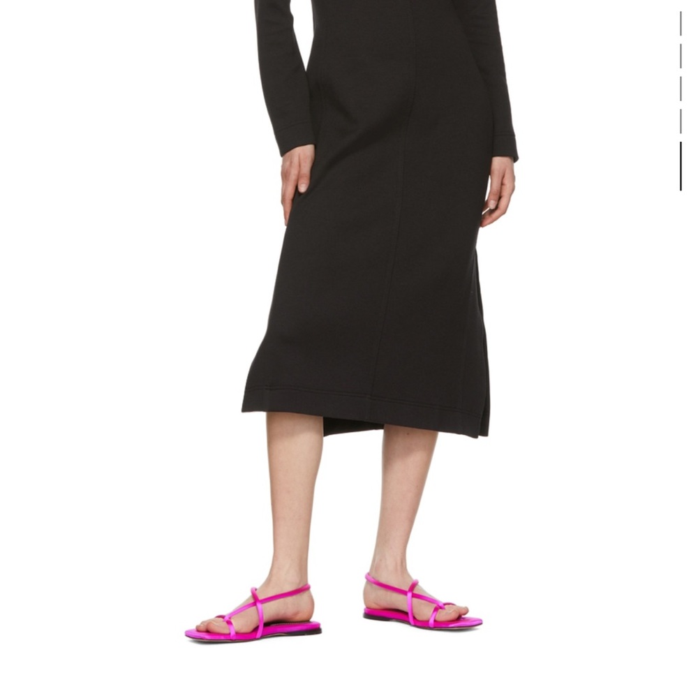 Pink sandals - Picture 2 of 12